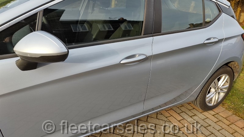 vauxhall-astra-1.6-design-for-sale